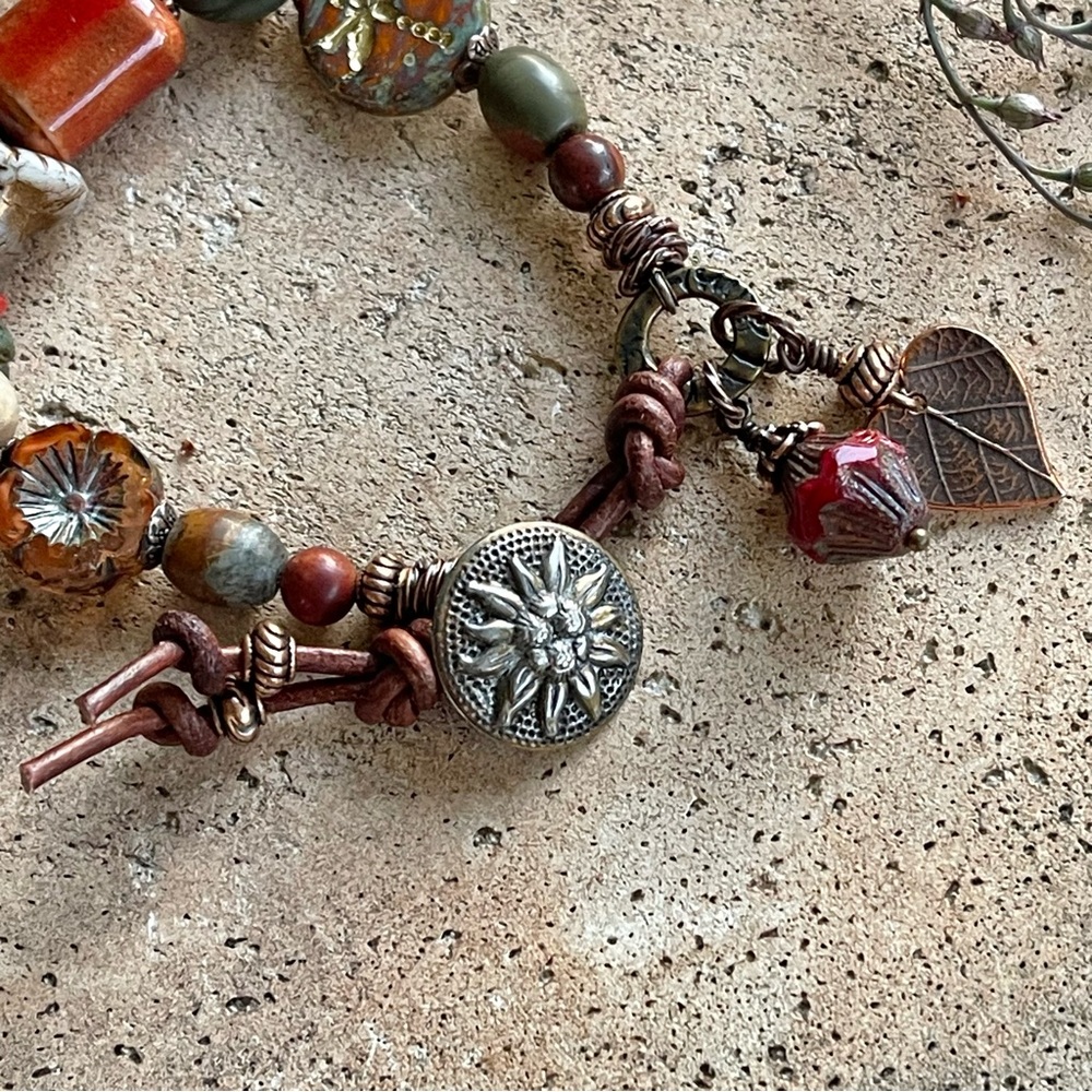 ARTISAN Bracelet “Woodland Delight” - Picture 5 of 10